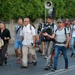 Pielgrzymi zdobywają Jasną Górę