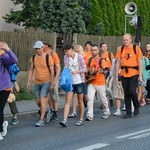 Pielgrzymi zdobywają Jasną Górę
