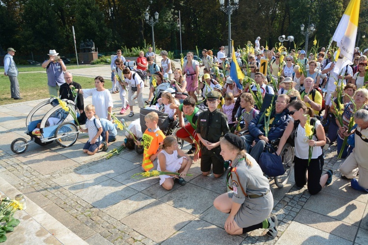 "Jedynki" na ostatniej prostej