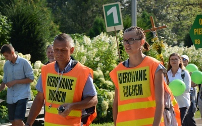 "Jedynki" na ostatniej prostej