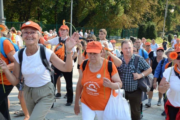 "Piątki" u celu drogi