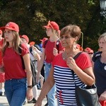 "Szóstki" meldują się u Matki Bożej