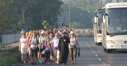 Ślązaczki w drodze do Piekar