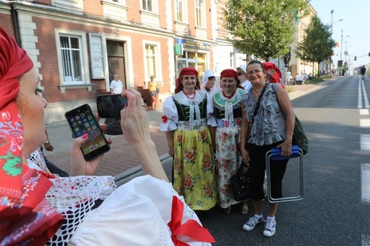Pielgrzymka kobiet w Piekarach - cz. 3
