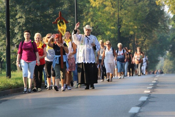 Pielgrzymka kobiet w Piekarach - cz. 3