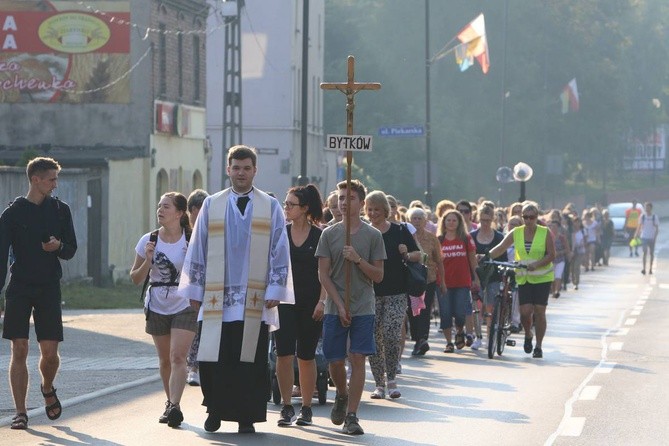 Pielgrzymka kobiet w Piekarach - cz. 3