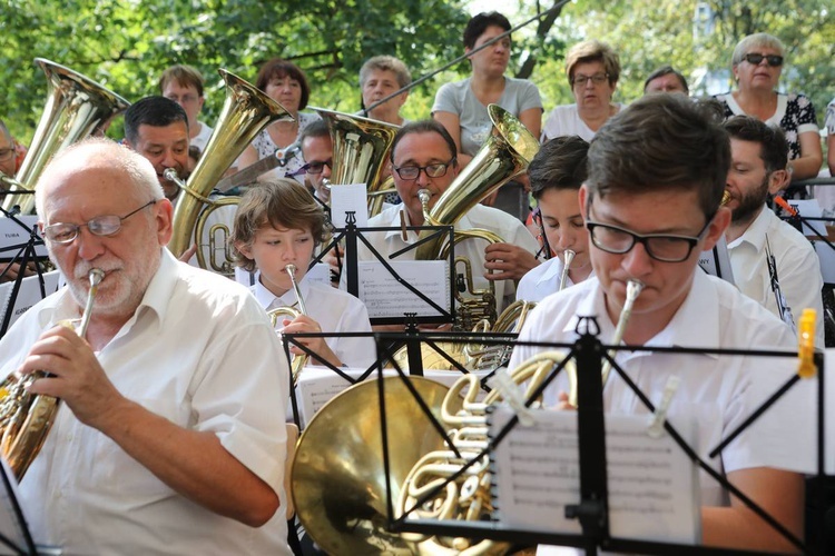 Pielgrzymka kobiet w Piekarach - cz. 4