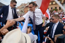 Premier: Te wybory samorządowe będą kluczowe dla dalszego zmieniania Polski