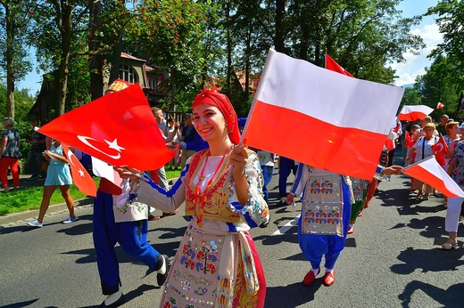 Modlitwa o pokój i korowód przez miasto 