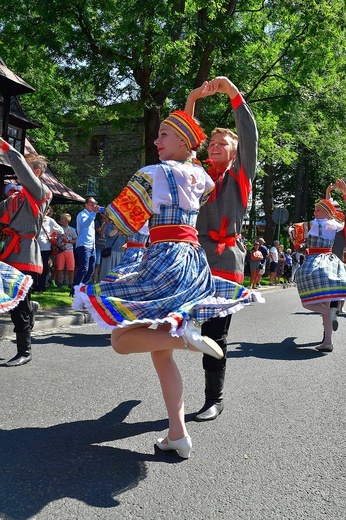 Modlitwa o pokój i korowód przez miasto 