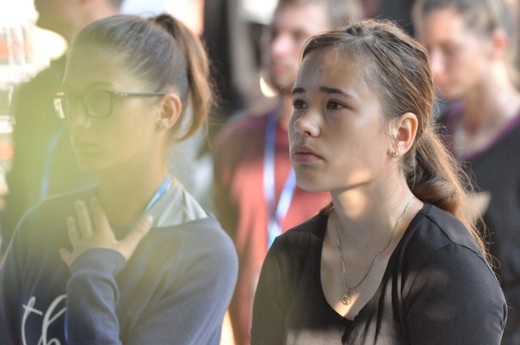 Zielenice, Msza św., cz. B