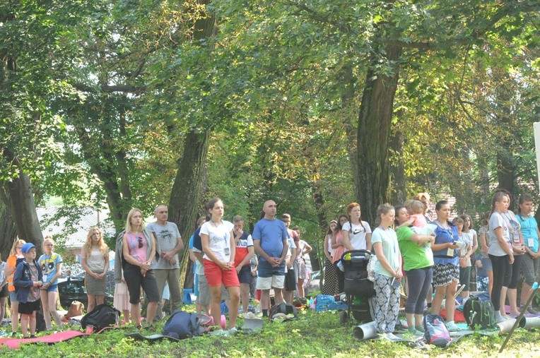 Racławice, Msza św., cz. A