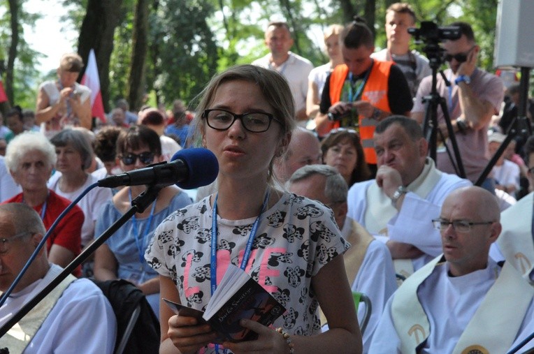 Racławice, Msza św., cz. A