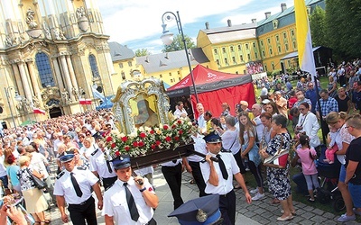 Uroczystość zgromadziła w sanktuarium kilka tysięcy osób.