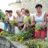 Zebrane pieniądze panie przeznaczają na pomoc dzieciom z rodzin potrzebujących oraz starszym parafianom.