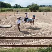 Zawodnicy mieli do pokonania na torze siedem zadań i przeszkód.