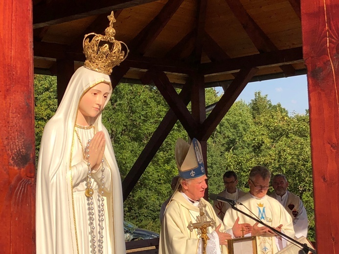 Przekazanie relikwii św. Ojca Pio do Sanktuarium Matki Bożej Fatimskiej w Polanicy-Zdroju