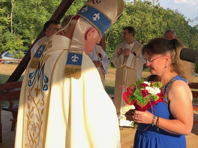 Przekazanie relikwii św. Ojca Pio do Sanktuarium Matki Bożej Fatimskiej w Polanicy-Zdroju