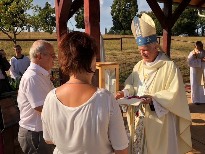 Przekazanie relikwii św. Ojca Pio do Sanktuarium Matki Bożej Fatimskiej w Polanicy-Zdroju