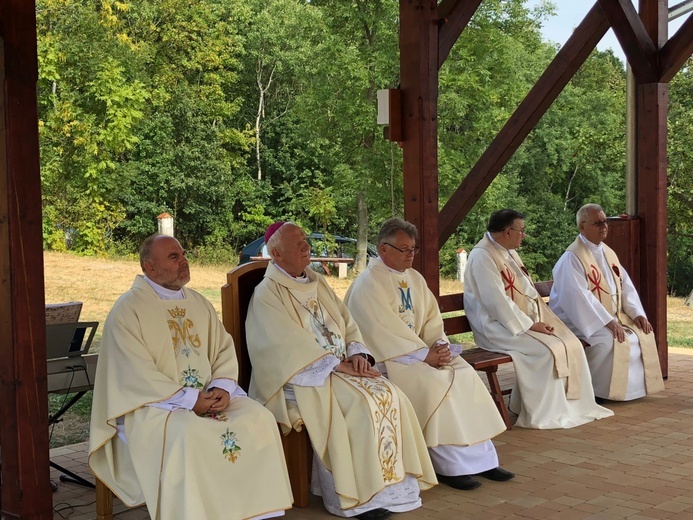 Przekazanie relikwii św. Ojca Pio do Sanktuarium Matki Bożej Fatimskiej w Polanicy-Zdroju