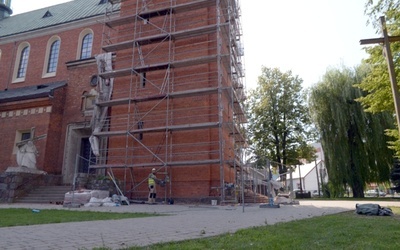 Remont kościoła św. Teresy w Radomiu