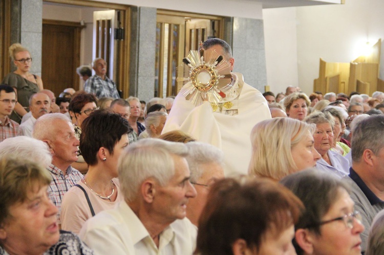 Chorzy i ciepiący u Matki Bożej na Pasierbcu