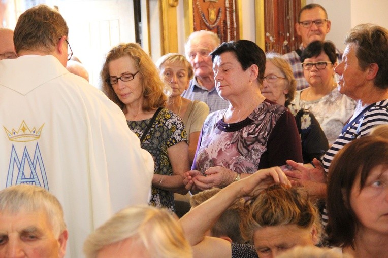 Chorzy i ciepiący u Matki Bożej na Pasierbcu