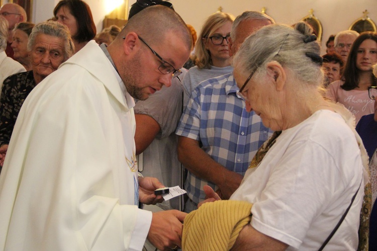 Chorzy i ciepiący u Matki Bożej na Pasierbcu