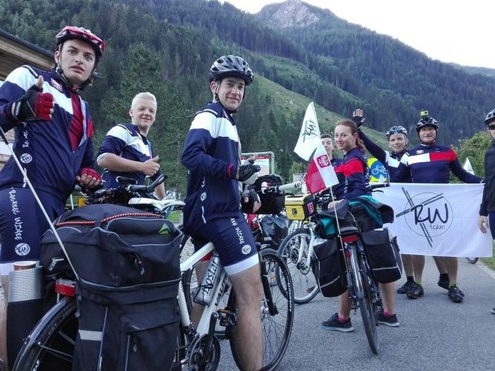 Powrót rowerzystów RW z La Salette i Rzymu