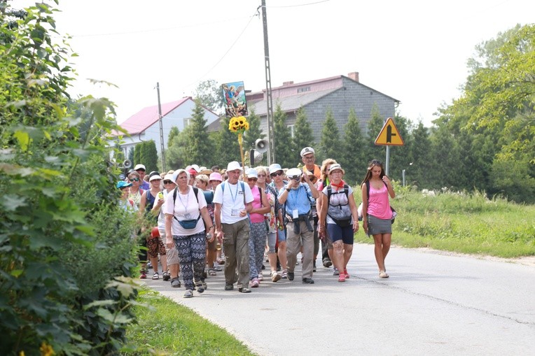 36. PPT - grupa 12 - dzień VII