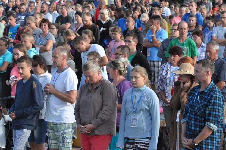 Żarnowiec, Msza św., część A 