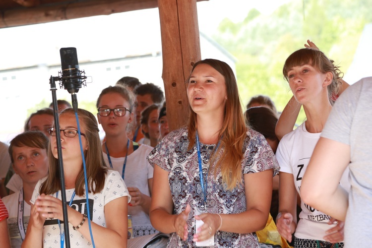 Trzebniów, Msza św. dla części A i B