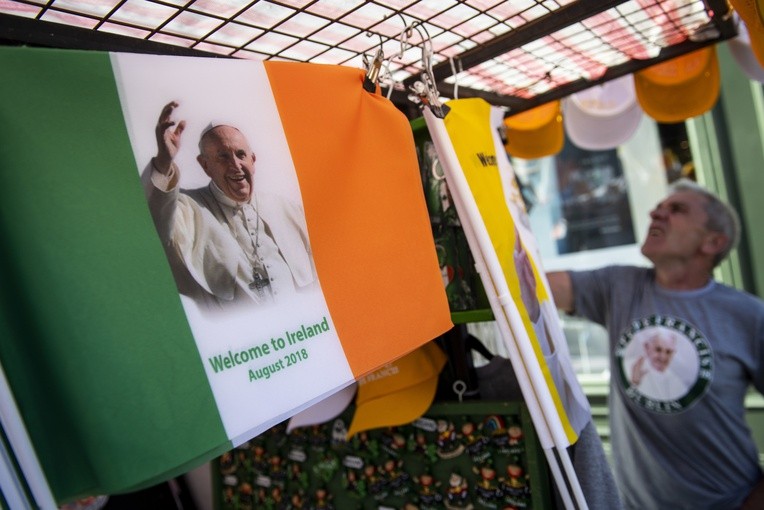 Franciszek odwiedzi Irlandię