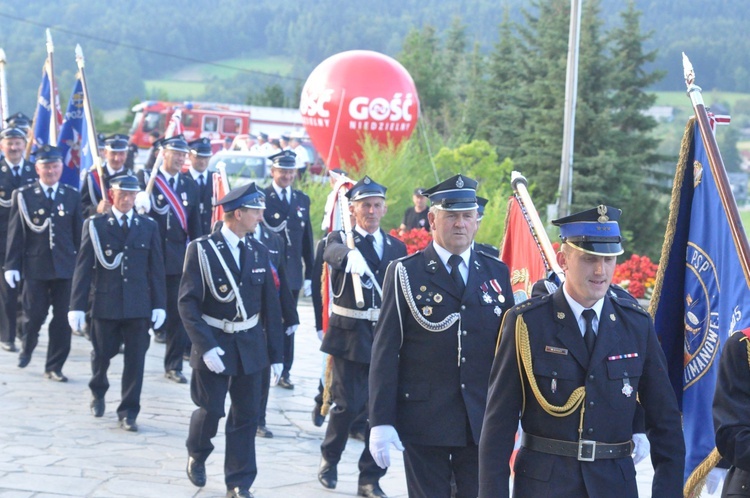 Strażacy u Matki Bożej Pocieszenia