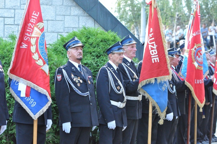 Strażacy u Matki Bożej Pocieszenia