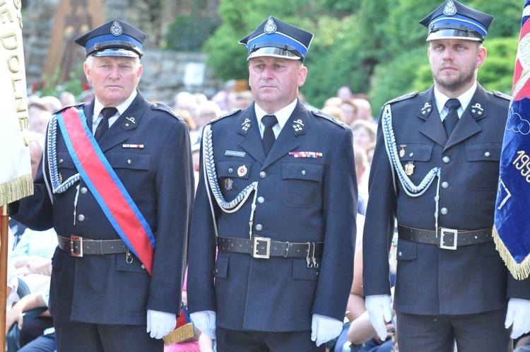 Strażacy u Matki Bożej Pocieszenia