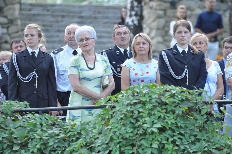 Strażacy u Matki Bożej Pocieszenia