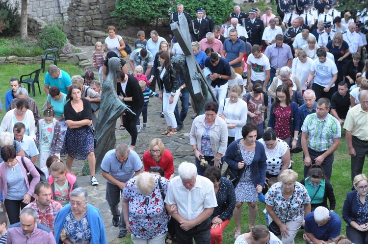 Strażacy u Matki Bożej Pocieszenia