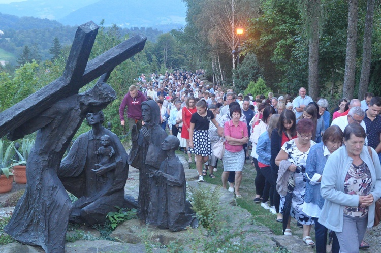 Strażacy u Matki Bożej Pocieszenia