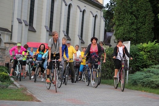 Pielgrzymka rowerowa do Głogowca