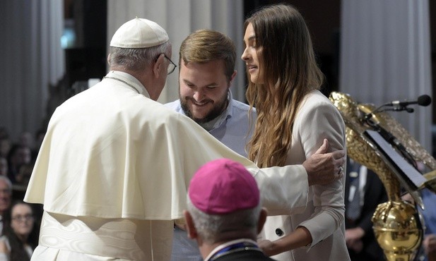Franciszek: małżeństwo to ryzyko, ale warto ryzykować!