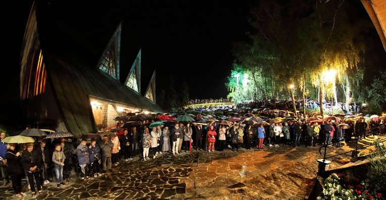 Uroczystości w Pasierbcu cz.1