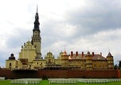 Tysiące pielgrzymów docierają na Jasną Górę