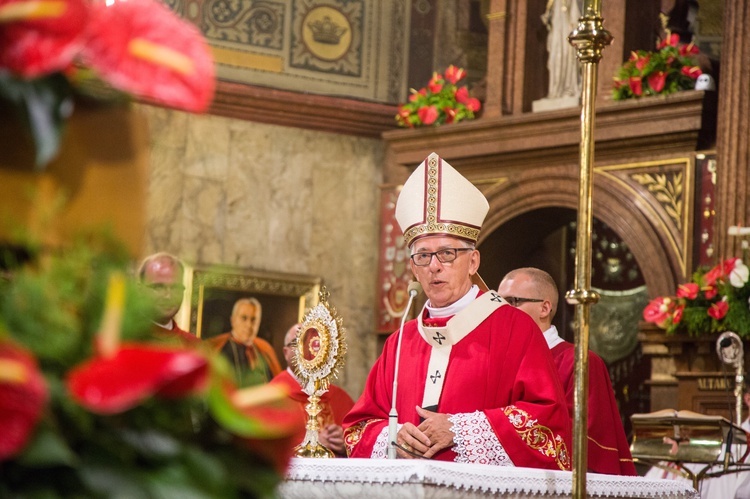 Zakończenie roku 700-lecia kultu w Piekarach Śląskich