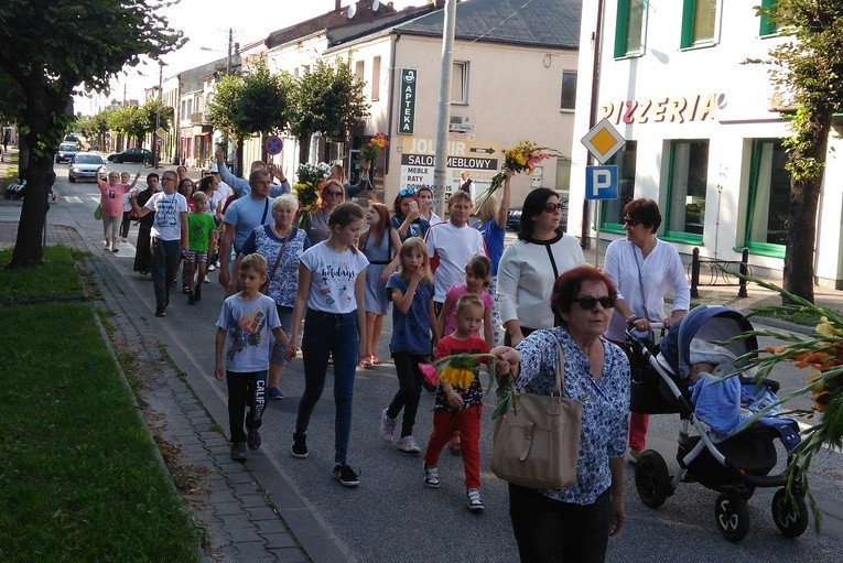 Powrót pielgrzymów do Głowna