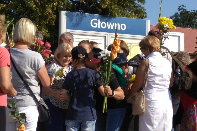 Powrót pielgrzymów do Głowna