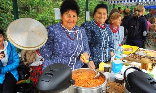 Kamesznickie gospodynie przygotowały przepyszny bigos