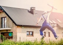 Rz: Budowlane wrzenie w samorządach