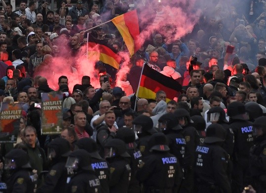 Niespokojnie w Chemnitz po bójce, w której zginął Niemiec