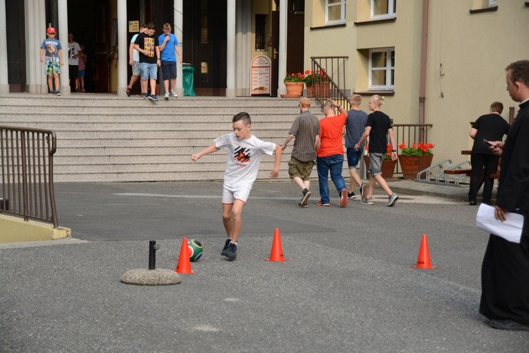 Ministranci i lektorzy na Górze św. Anny